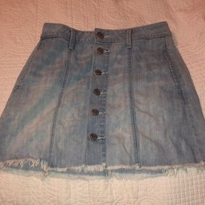 American Eagle button up jean skirt